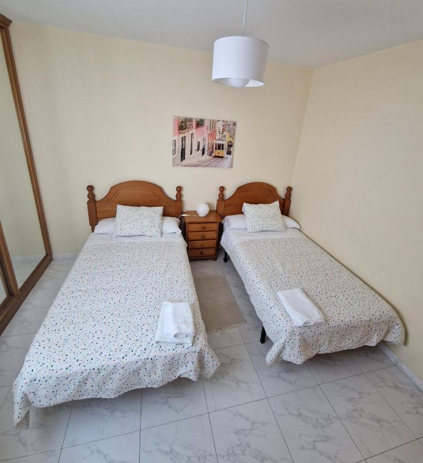 Apartamentos Paseo De Lordelo - 2 Izquierda O Grove Luaran gambar